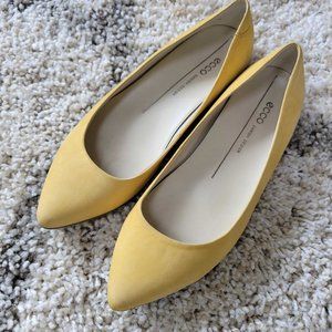 ECCO women's yellow suede flats size 6
